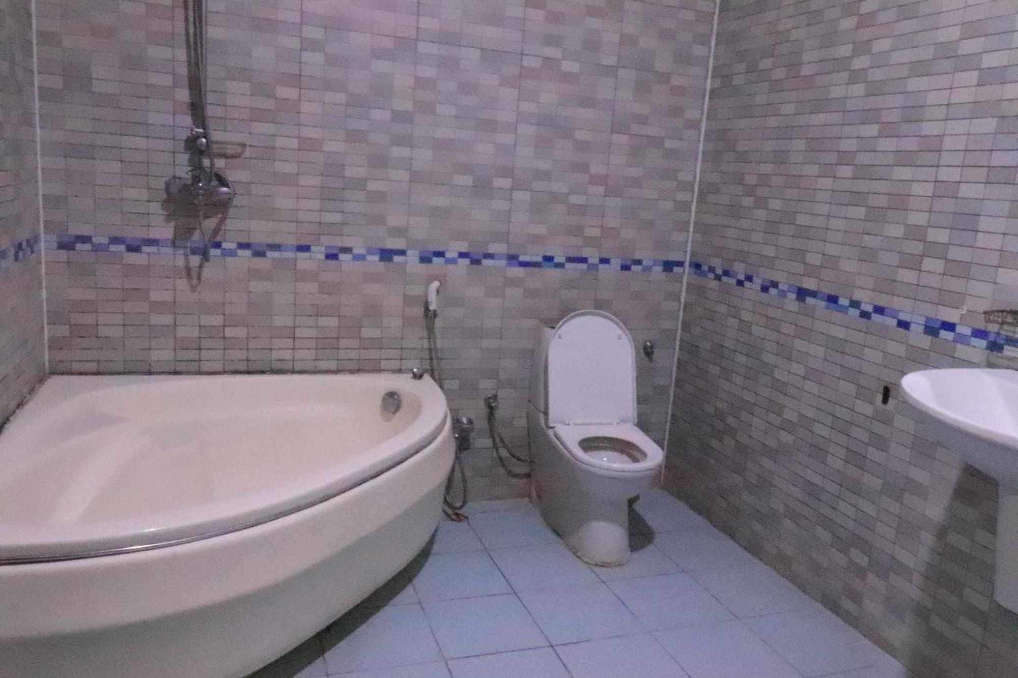 Ekm Hotel Baku Bagian luar foto